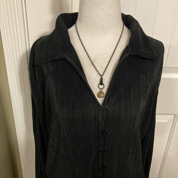 CYRUS Black ribbed button-front shirt corporate goth blouse MEDIUM LARGE XL top - Picture 3 of 14